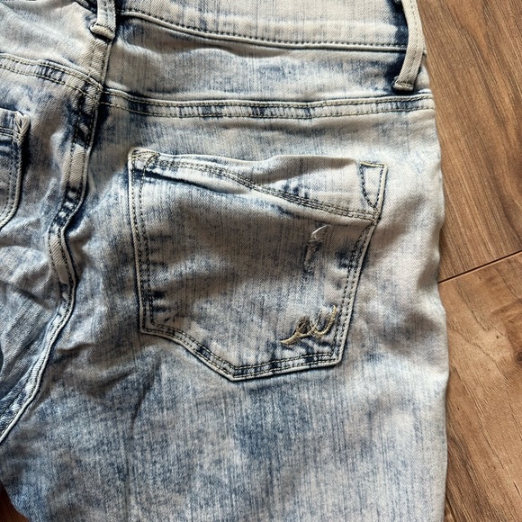 Express Stretch Jeans - Picture 7 of 9